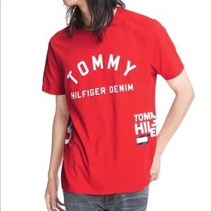 NWOT TOMMY HILFIGER HIGH QUALITY TEE